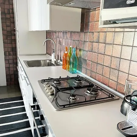Apartment Colourful Living *
