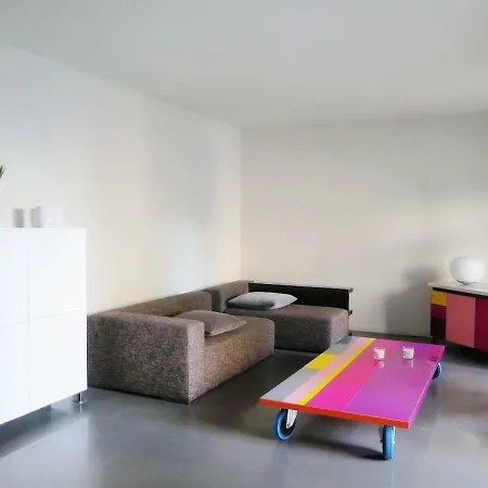 Colourful Living * Monopoli